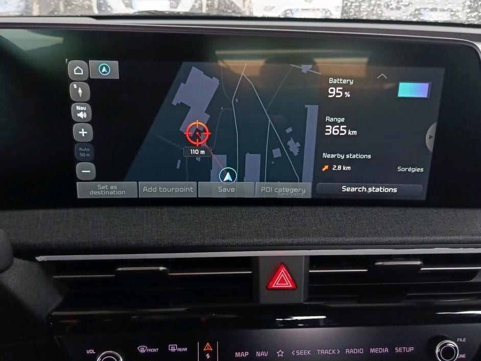 Kia EV6 — foto 8