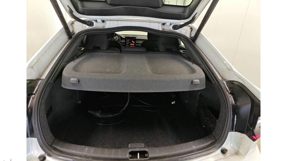 Polestar 2 — foto 16