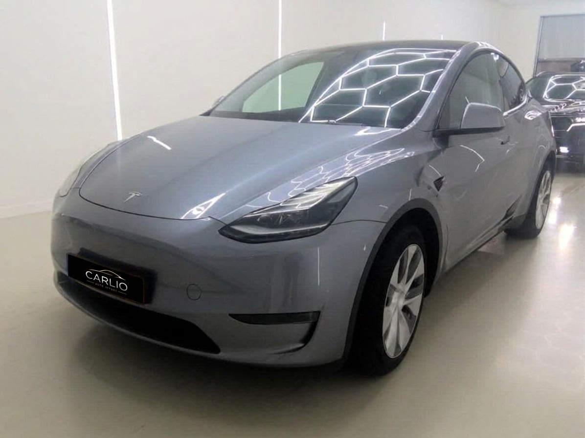 Tesla Model Y — foto 2