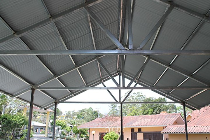 Roof structure