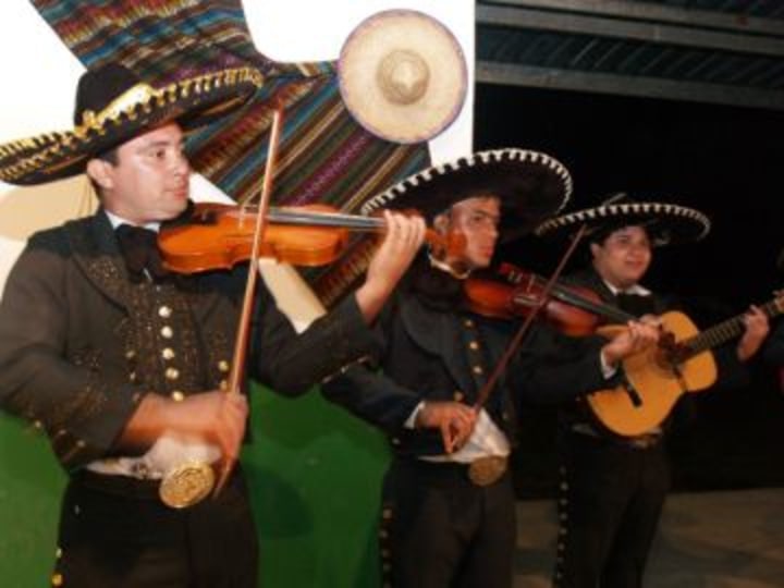 Mariachi band