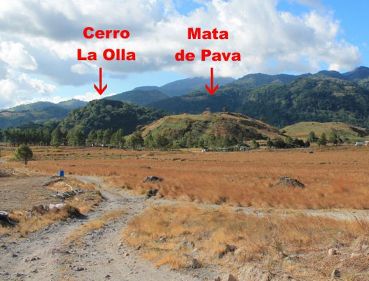 Cerro la olla and Mata dePava