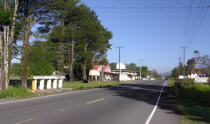 Volcan main street