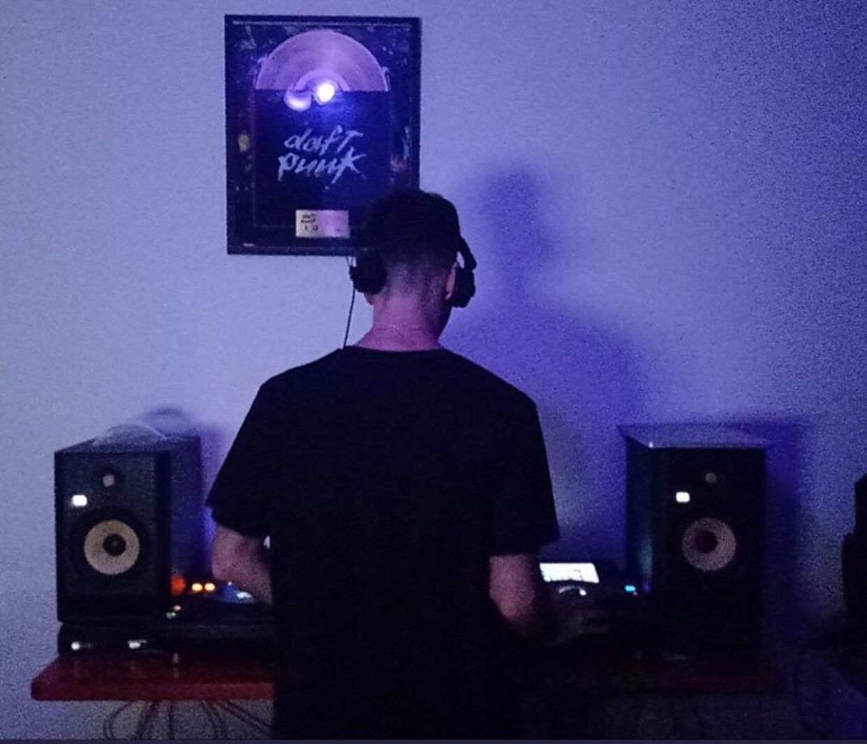 Gino at studio