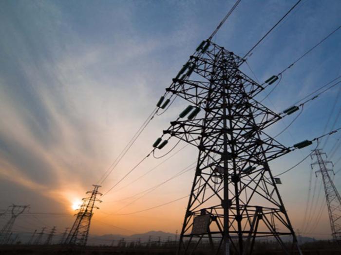 Informe sobre déficit de generación eléctrica y pronóstico de afectaciones