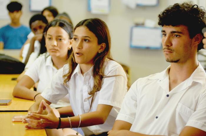 El sistema educativo cubano asegura plazas universitarias para todos los estudiantes pese a dificultades