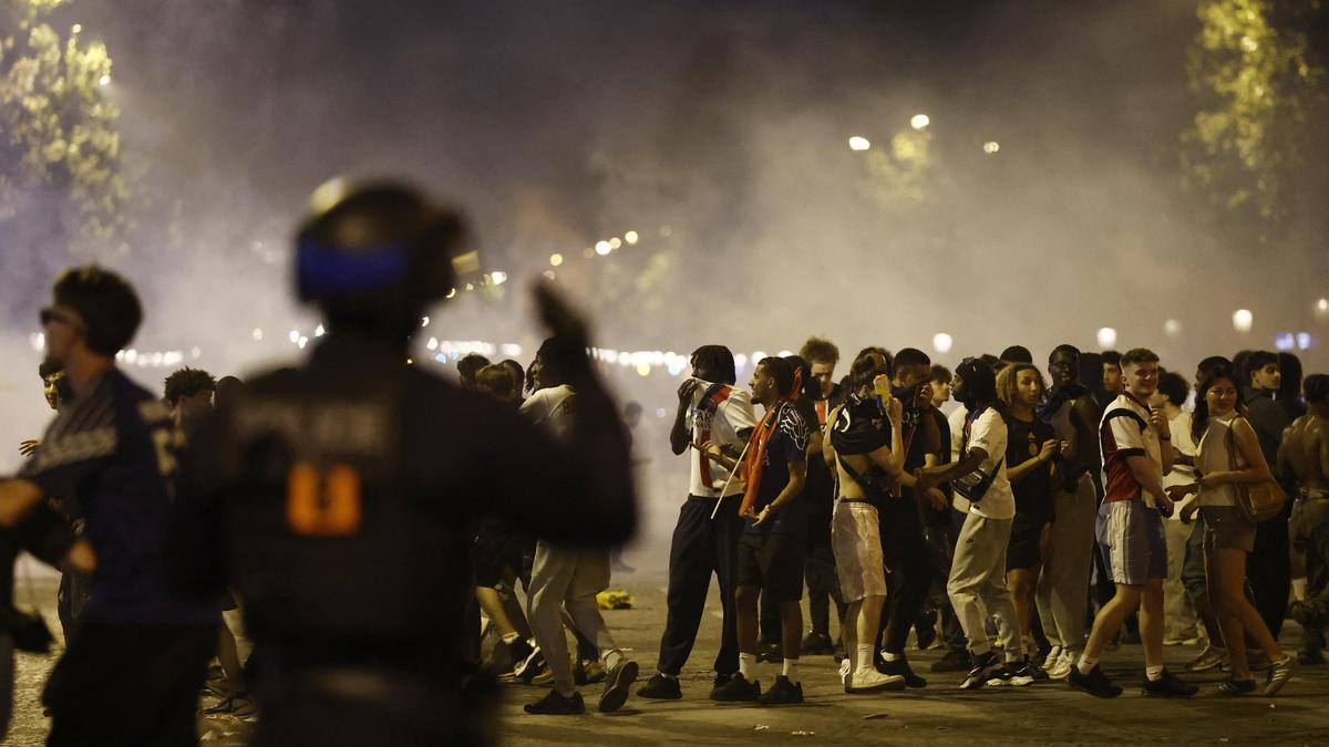 45 detained as PSG Champions League celebrations in Paris turn disorderly