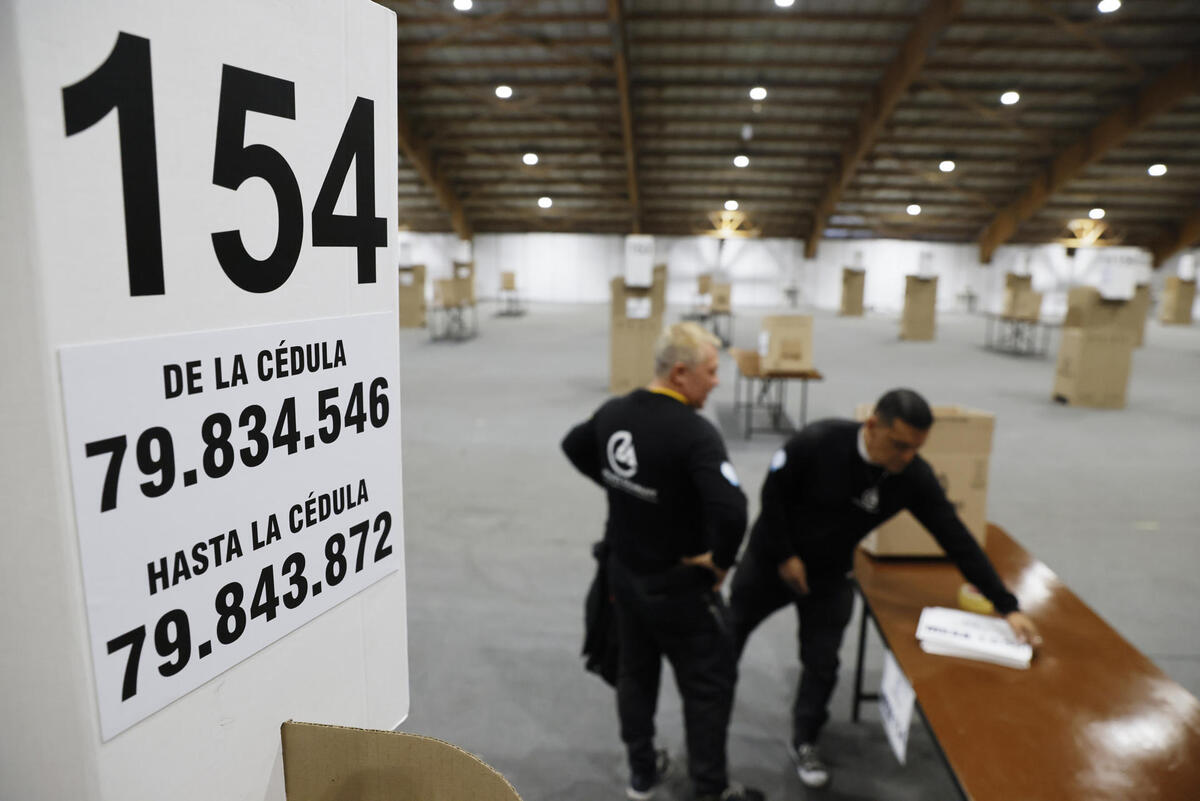 Elecciones presidenciales en Colombia inician con más de 41 millones de votantes habilitados