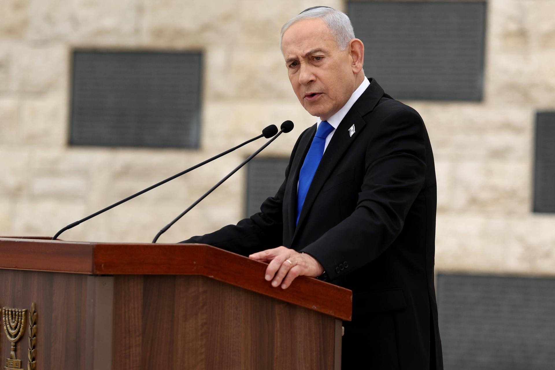 Israel ordena bombardeos contra objetivos de Hezbolá en los suburbios del sur de Beirut