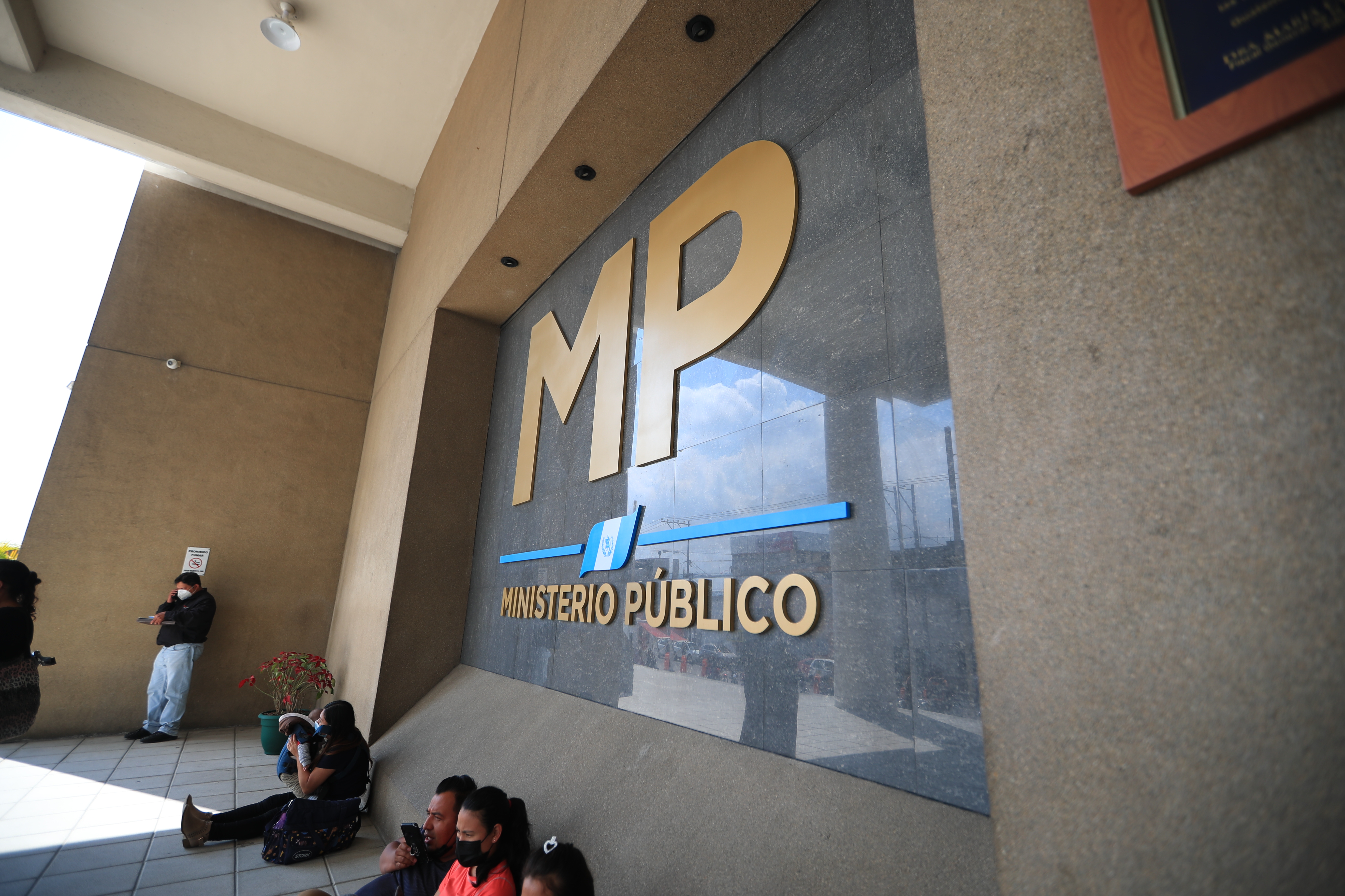 Analistas destacan importancia de fortalecer fiscalías clave tras reorganización del MP