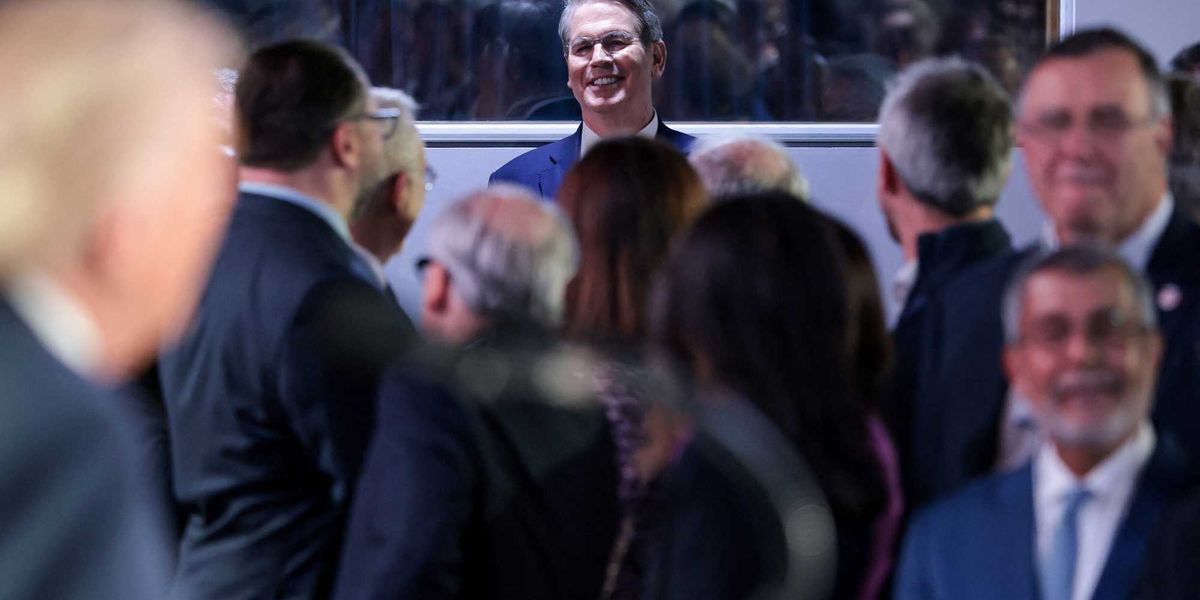 Book Reports Treasury Secretary Scott Bessent Privately Compared Trump to George Soros and Criticized Zelenskyy