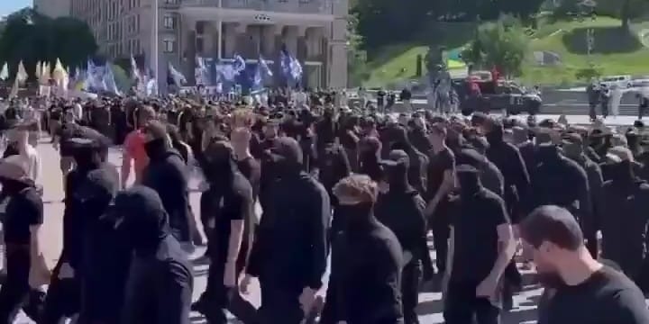 Grupos de extrema derecha se movilizan en Kiev contra las celebraciones del Orgullo LGTBI