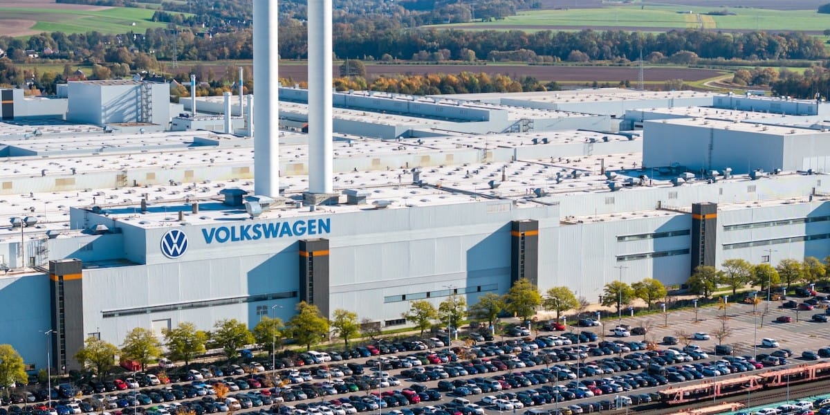 Volkswagen estudia una reestructuración global con hasta 100.000 despidos y posibles cierres de fábricas en Alemania