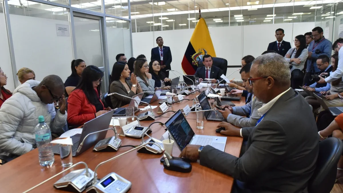 ADN y correísmo disputan en la Asamblea investigaciones sobre el caso Progen y el juicio político a Inés Manzano