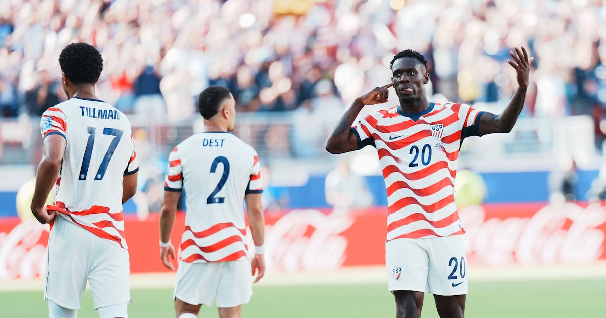 Estados Unidos avanza a octavos del Mundial 2026 y genera reacciones internacionales tras su victoria ante Bosnia