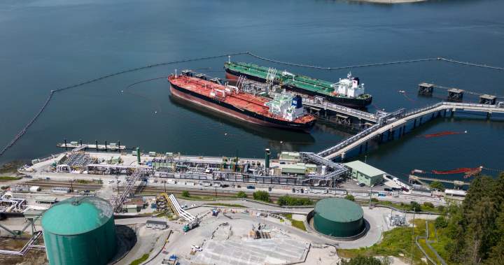 Federal government confirms continuation of B.C. North Coast oil tanker ban alongside new energy and infrastructure agreement
