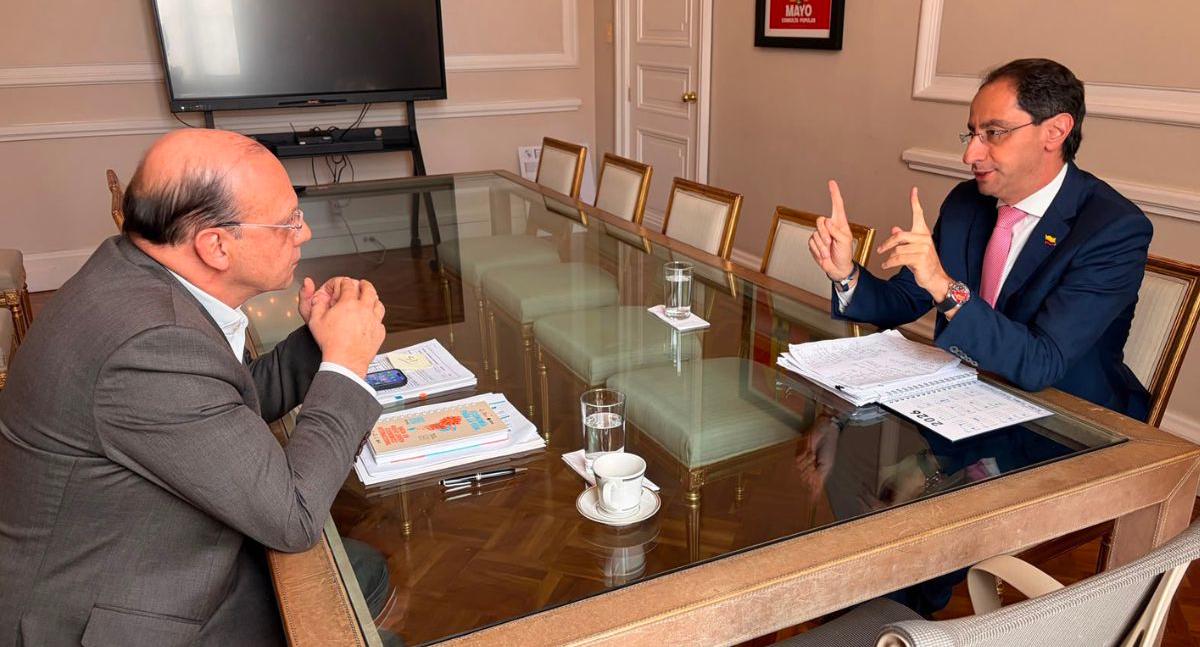 Arranca el proceso de empalme entre el Gobierno saliente y el entrante con acuerdos sobre transparencia y transición institucional