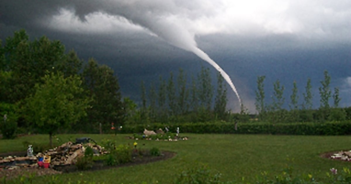 Tornado Warning Issued for Saskatchewan Communities