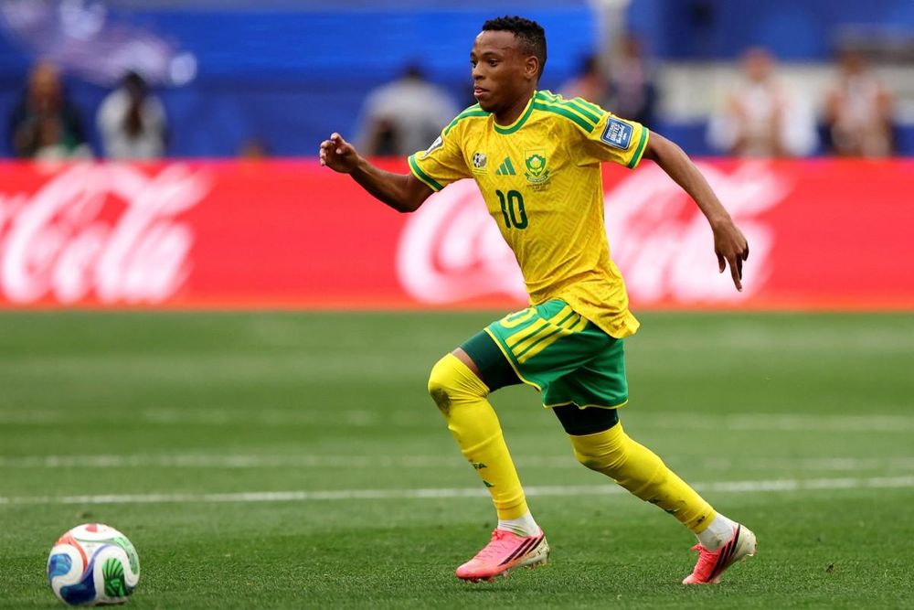 Pitso Mosimane Supports Relebohile Mofokeng's Move to Belgian Club