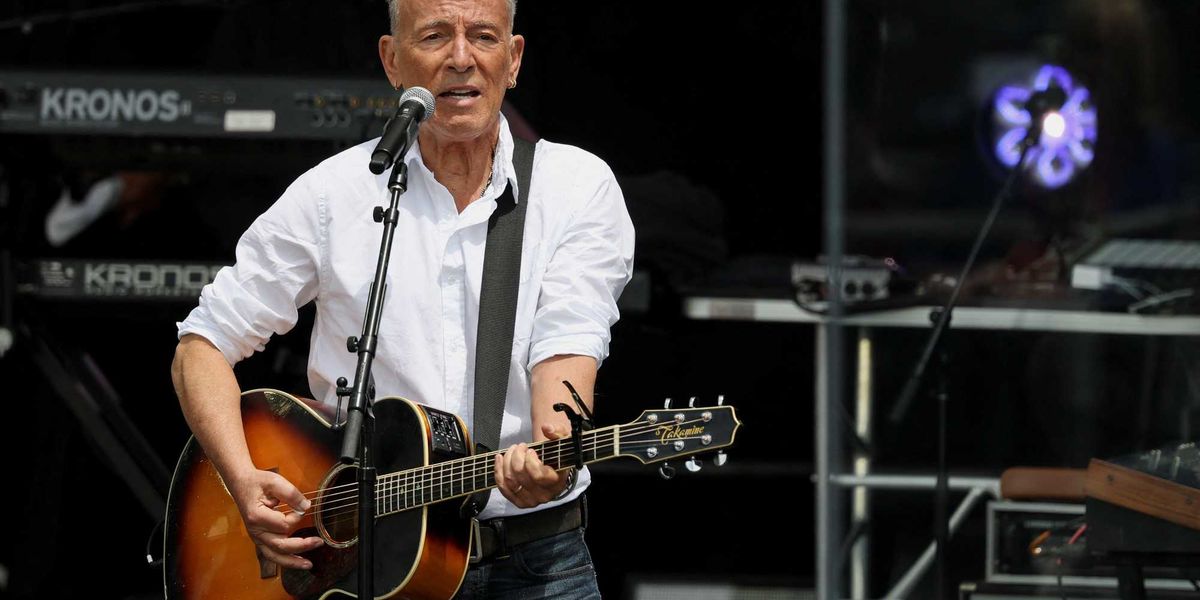 Bruce Springsteen Criticizes Trump, Sparks Outcry from MAGA Supporters