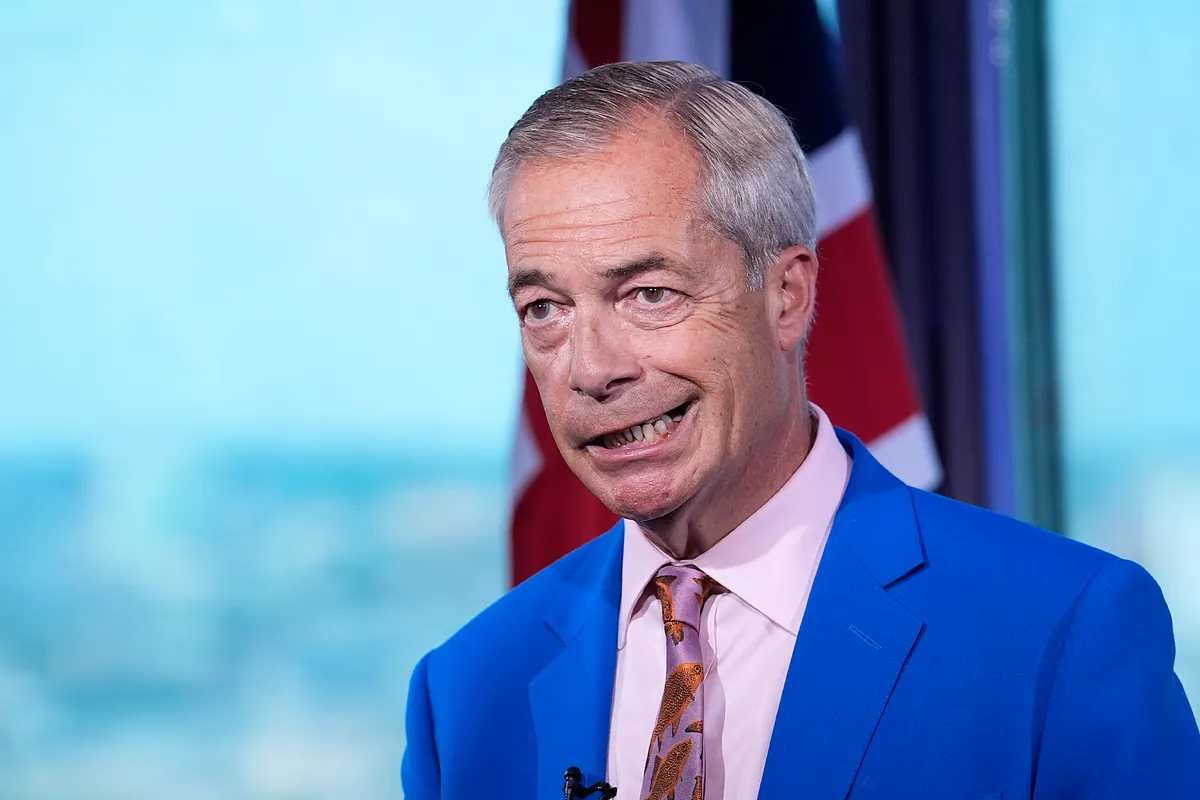 Nigel Farage abandona el Parlamento para recaudar apoyo antes de elecciones tras escándalos éticos