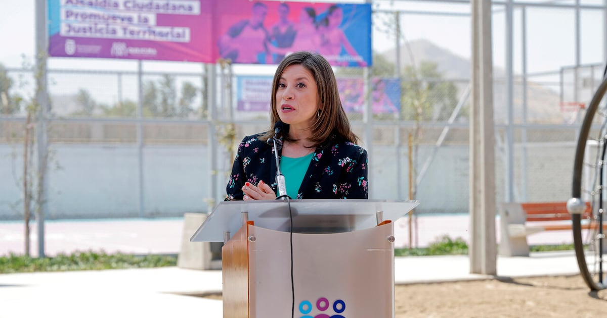 Alcaldesa de Quilicura denuncia amenazas y llamado a apoyo gubernamental