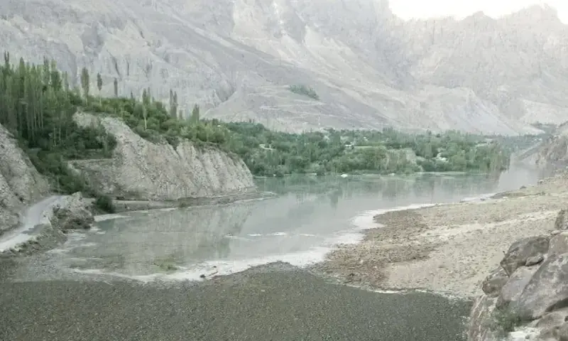 Uncontrolled Settlements Near Gilgit Heighten Glof Risks, Warn Scientists