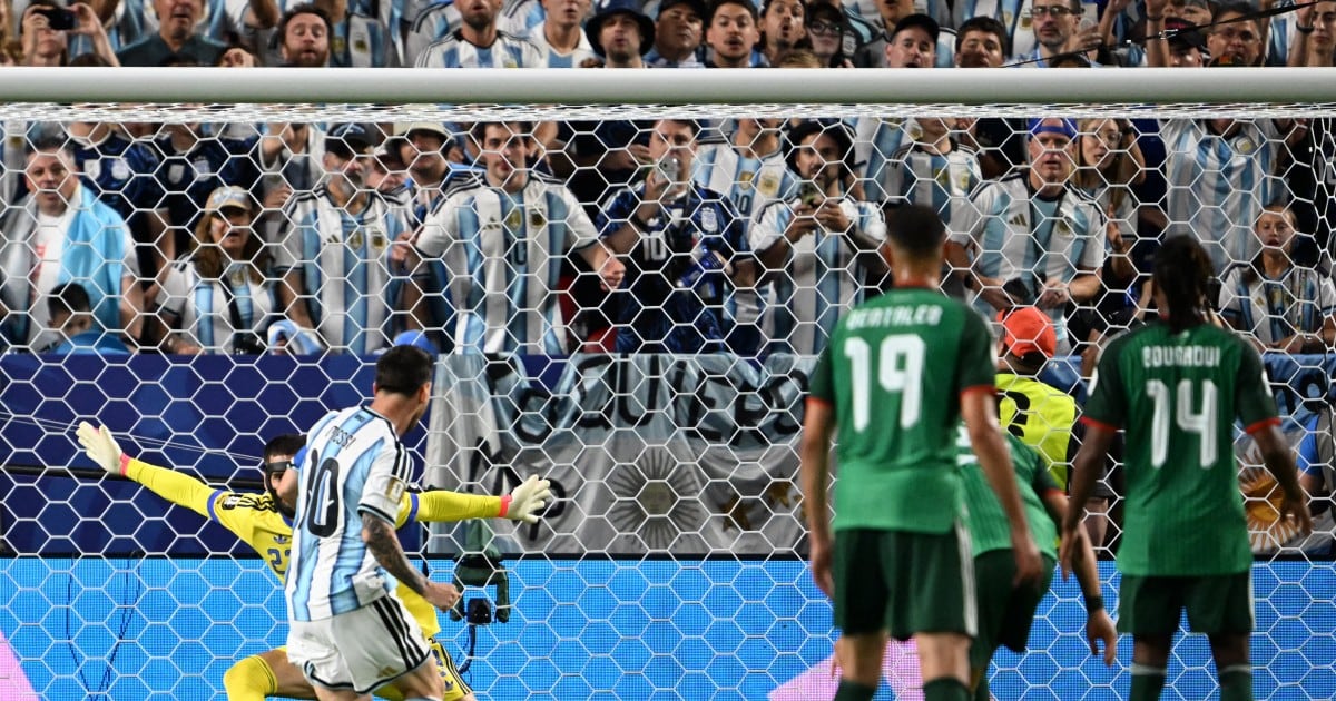 Messi's Leadership Key in Argentina's World Cup Start