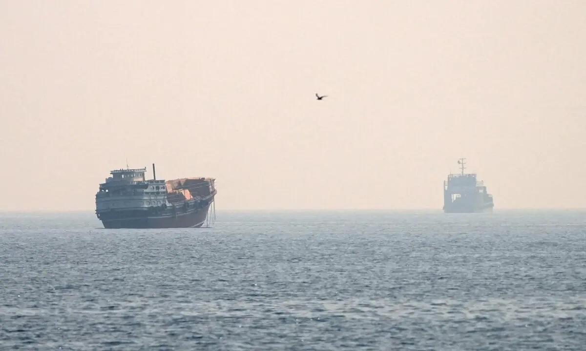 US-Iran Escalate Naval Tensions Over Strategic Waterway