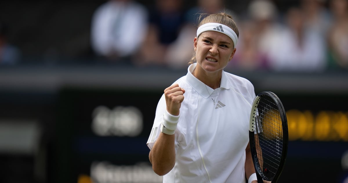 Czech duo Muchova and Noskova secure Wimbledon final spot after thrilling semi-finals