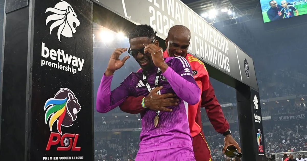 Orlando Pirates' Sipho Chaine breaks PSL clean sheet record
