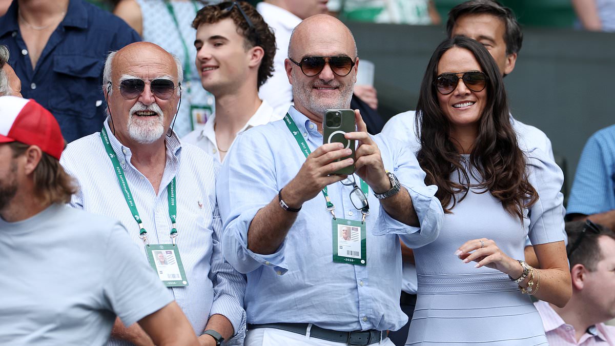 Arthur Fery reaches historic Wimbledon semi-final as family and celebrities watch from Centre Court