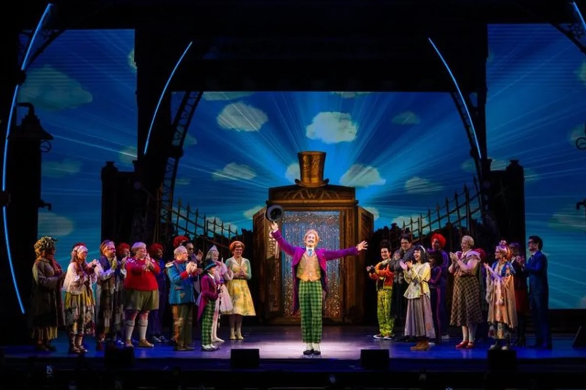 ‘Charlie and the Chocolate Factory’ Offers Engaging Family Theater Experience