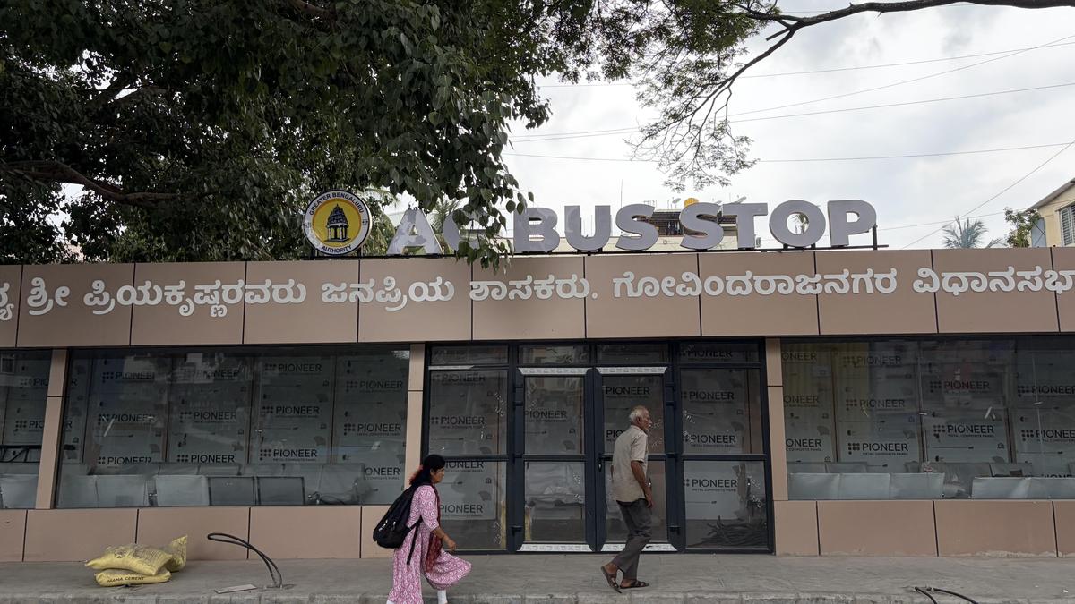 Critics question public spending on Vijayanagar's air-conditioned bus shelter