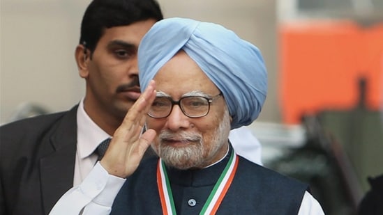Manmohan Singh's Response to Election Commission Criticism During 2012 Elections