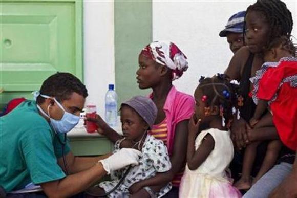 Cuban Health Workers' Solidarity in Global Health Crises