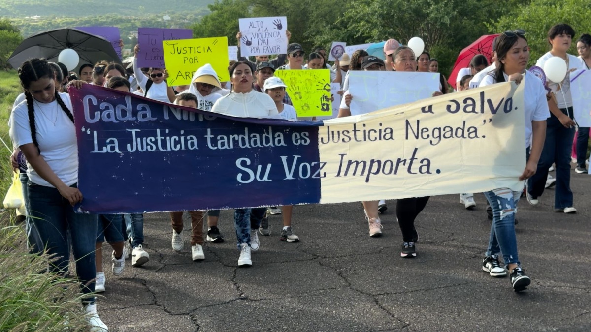 Protesta en Zacatecas por la agresión a Arely, una menor de 10 años