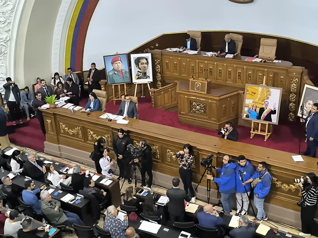Venezuela aprueba nuevas leyes para impulsar vivienda y alquiler tras sismos