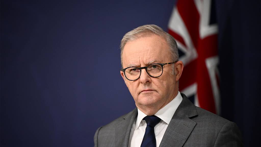 Calls for Data Centre Pause Amid AI Policy Announcements