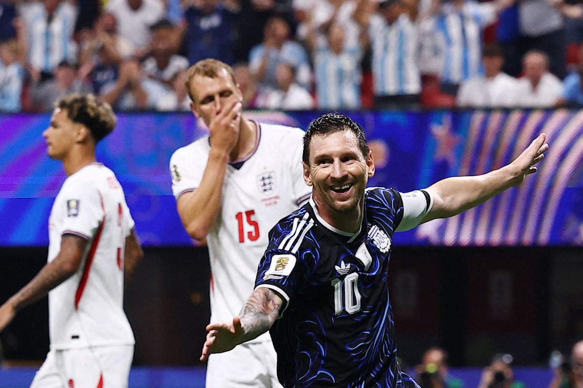 Argentina Advances to World Cup Final After Dramatic 2-1 Win Over England