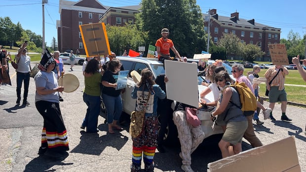 Premier Tim Houston's Speech Sparks Protests and Vehicle Incident in Nova Scotia