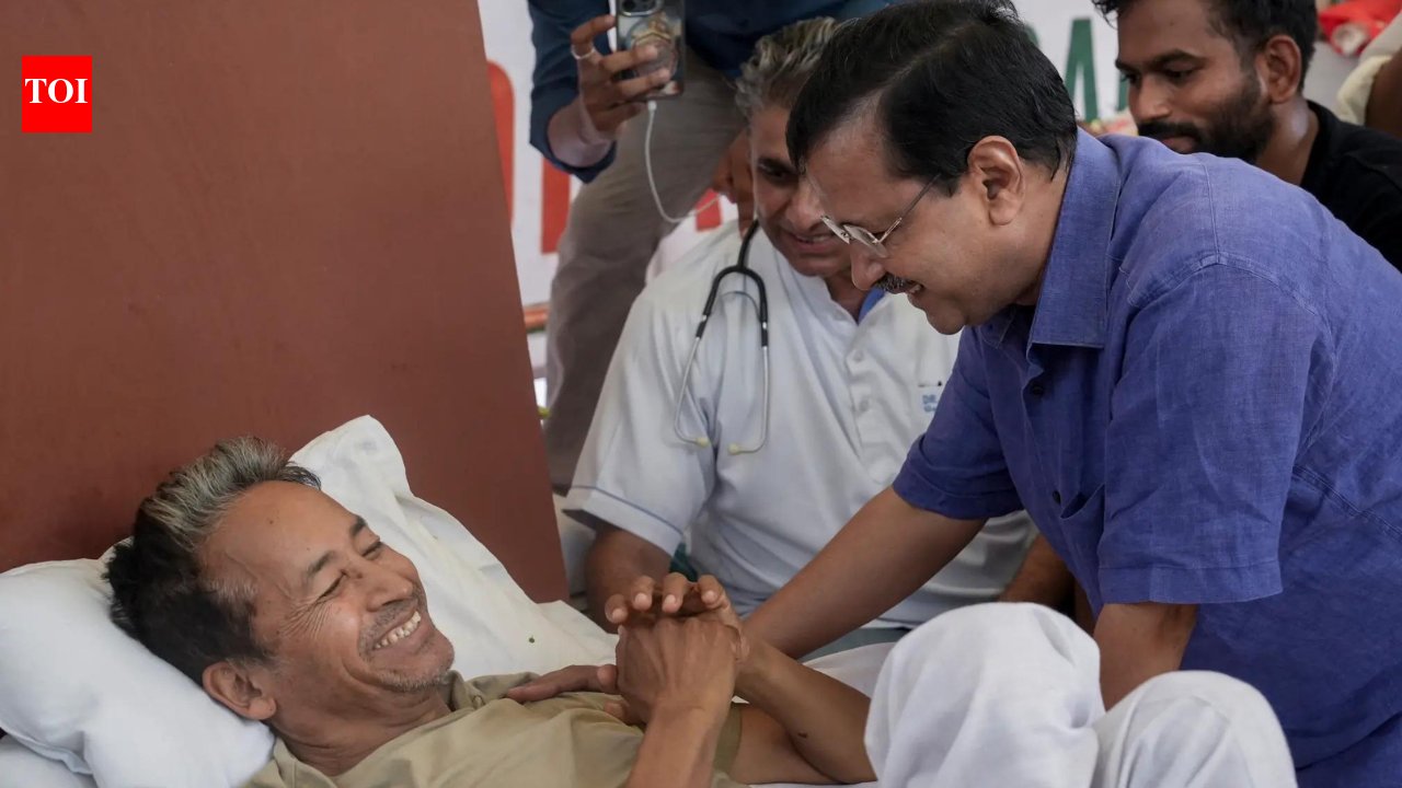 Arvind Kejriwal Backs Sonam Wangchuk's Hunger Strike, Demands Education Minister's Removal Over Exam Irregularities