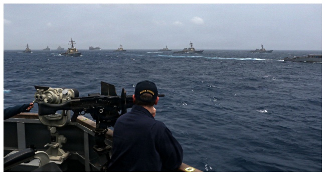 US n Iran Renewed Clash Over Hormuz Strait Amid Escalating Tensions