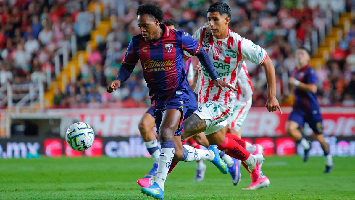 Necaxa Overcomes Atlante in Dramatic Finish