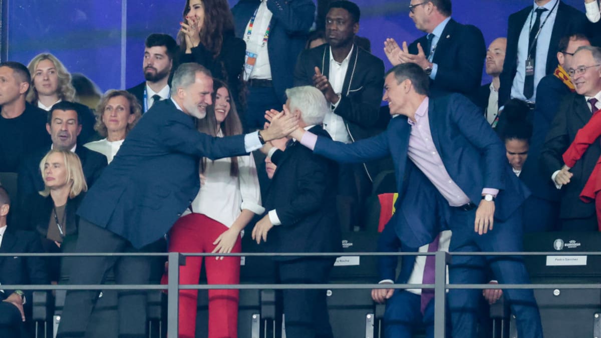 Pedro Sánchez y la Familia Real asisten a la final del Mundial de fútbol