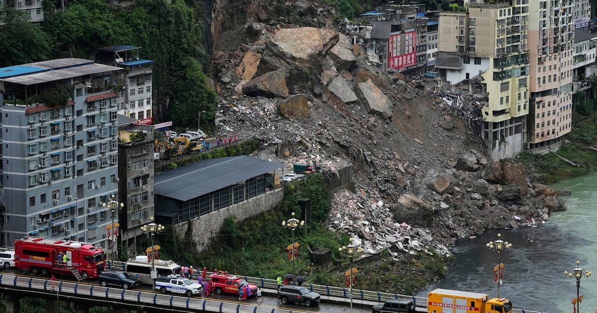 Landslide in Chongqing leaves eight dead, rescue teams battle heavy rains and unstable terrain