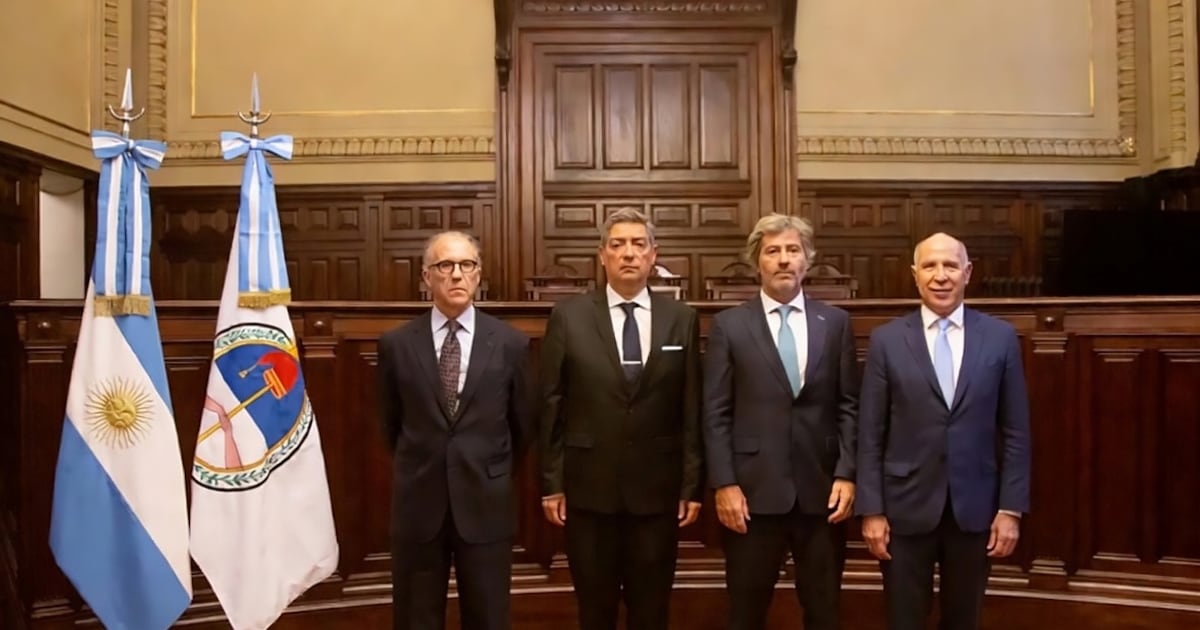 Gobierno argentino renueva Cámara Federal porteña y continúa con designaciones judiciales