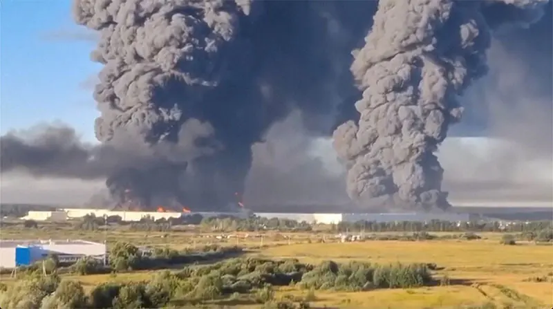 Ukrainian Strikes Target Russian Warehouses, Kill Eight