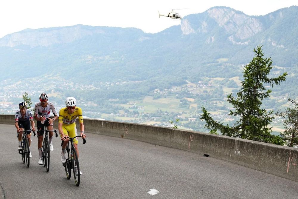 Remco Evenepoel Wins Tour de France Stage 15 as Jonas Vingegaard Crashes