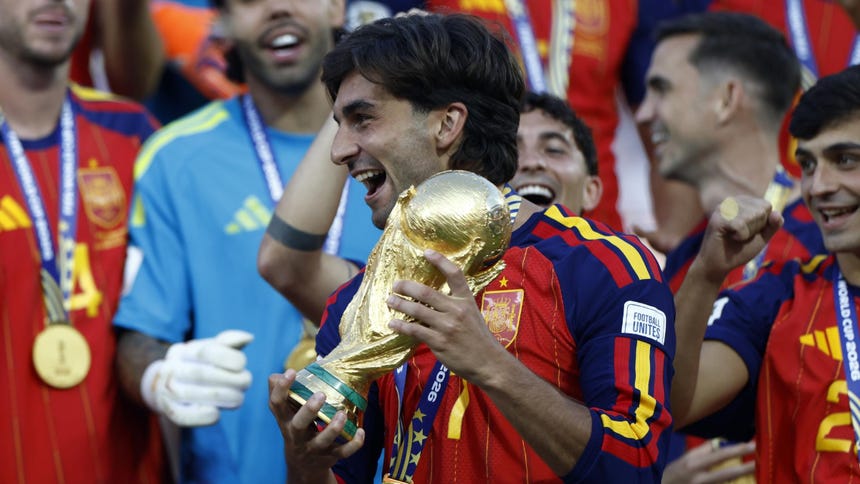 Ferran Torres se convierte en héroe inesperado tras definir la segunda Copa del Mundo de España